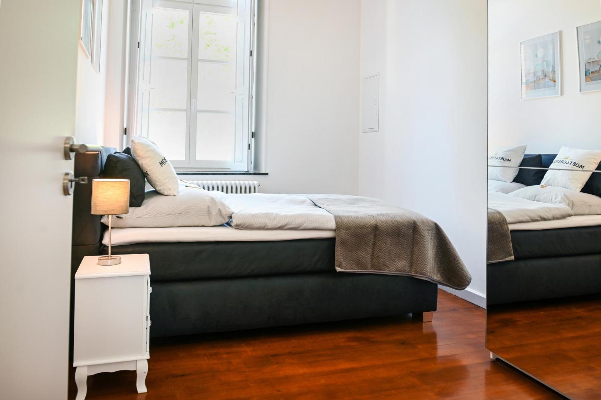 Roemer-Apartment Im Herenhaus Rheinblick Ксантен Экстерьер фото